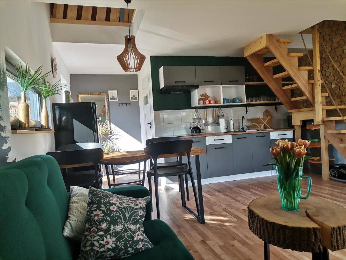 Bieszczadzkie Boho Stodoly Apartamento Myczkowce Exterior foto